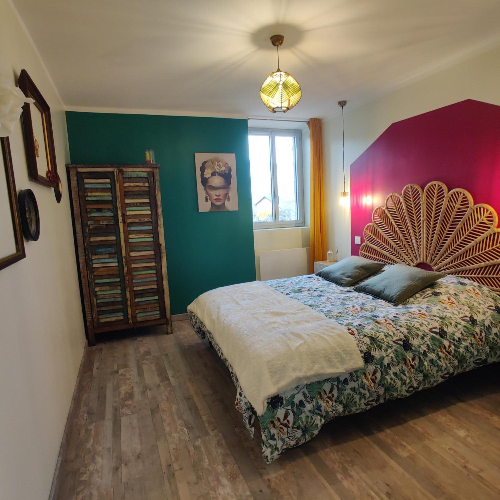 Hotel Au Coin Du Chemin Chambéry Zimmer foto